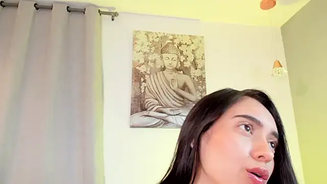 Snapshot of miss_hellen2 chatting on March 2025 05:35:02 AM miss hellen2 online show from March 2025 05:35:02 AM