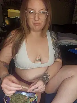 TattedMamaXOXO online show from March 2025 02:40:01 PM