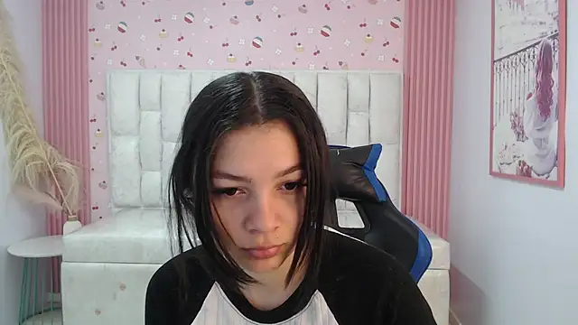 shalon diaz s online show from December 2025 01:16:01 PM