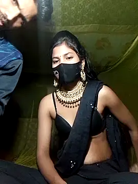 Snapshot of Hot_couple_1 chatting on March 2025 04:14:02 PM Hot couple 1 online show from March 2025 04:14:02 PM