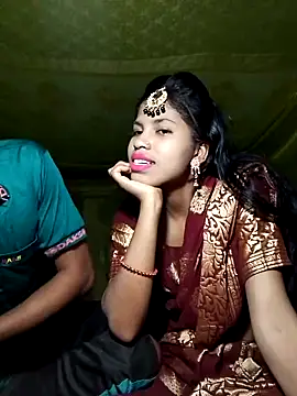 Snapshot of Hot_couple_1 chatting on March 2025 04:51:01 PM Hot couple 1 online show from March 2025 04:51:01 PM