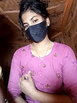 Snapshot of Hot_couple_1 chatting on January 2026 05:51:02 PM Hot couple 1 online show from January 2026 05:51:02 PM