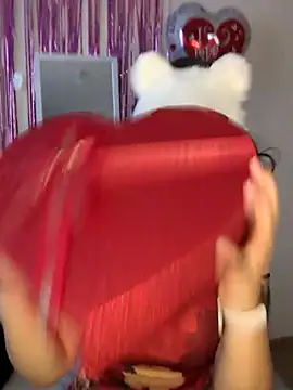 GinnyDelice online show from February 2025 11:33:02 PM