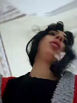 majdolin78 online show from February 2025 06:01:01 PM