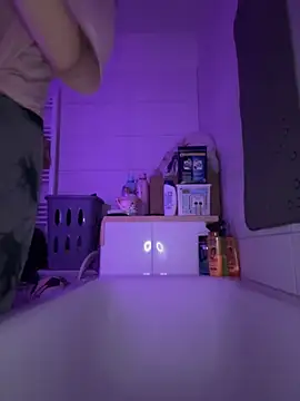 Snapshot of Ciara2004 chatting on November 2025 06:06:02 PM Ciara2004 online show from November 2025 06:06:02 PM