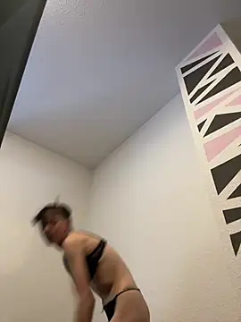 Snapshot of Ciara2004 chatting on January 2026 01:16:02 PM Ciara2004 online show from January 2026 01:16:02 PM