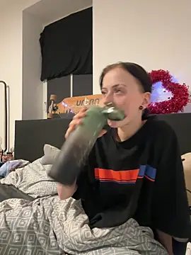 Snapshot of Ciara2004 chatting on February 2026 01:48:02 AM Ciara2004 online show from February 2026 01:48:02 AM