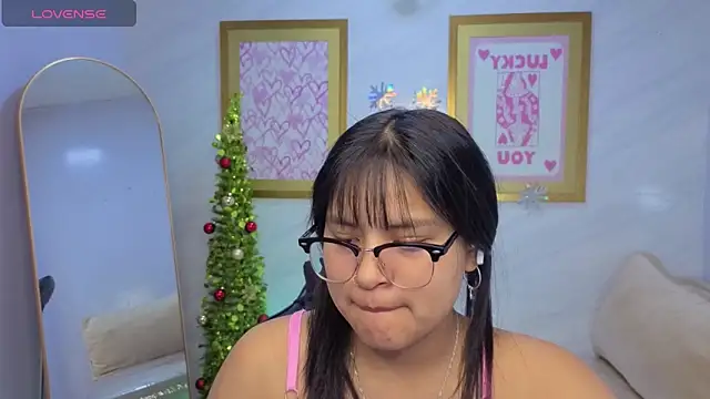 Paulette v online show from January 2026 01:02:02 PM