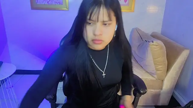 Paulette v online show from May 2026 01:07:02 PM