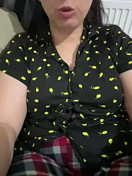 Snapshot of haskadin chatting on March 2025 07:35:02 PM haskadin online show from March 2025 07:35:02 PM