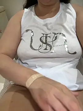 Snapshot of haskadin chatting on September 2025 08:33:02 PM haskadin online show from September 2025 08:33:02 PM