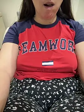 Snapshot of haskadin chatting on October 2025 07:02:02 PM haskadin online show from October 2025 07:02:02 PM