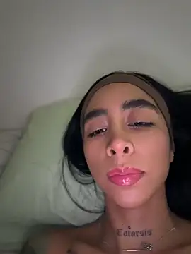 sophierooy22 online show from July 2026 04:01:01 PM