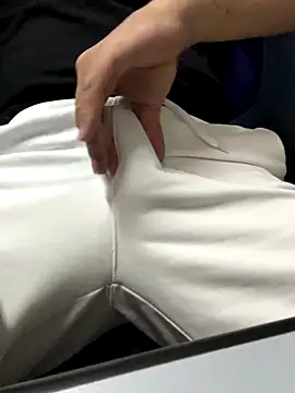 Greeneyes0820 online show from October 2025 08:29:02 AM