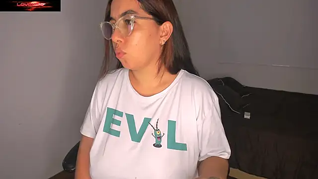 brithany olson25 online show from January 2025 05:25:02 AM