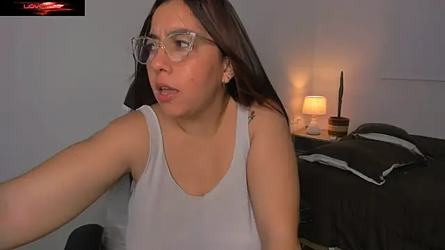 brithany olson25 online show from January 2025 05:40:02 AM