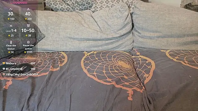 Snapshot of SweetyNinaOff1 chatting on March 2025 02:53:01 AM SweetyNinaOff1 online show from March 2025 02:53:01 AM