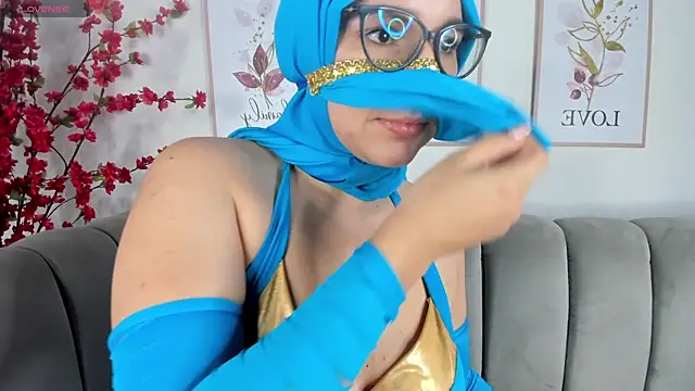 Snapshot of Ayha_khalaf chatting on January 2025 02:24:02 PM Ayha khalaf online show from January 2025 02:24:02 PM