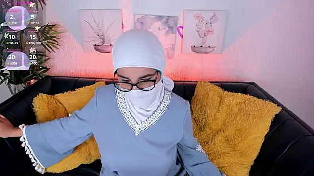 Snapshot of Ayha_khalaf chatting on February 2025 02:33:02 AM Ayha khalaf online show from February 2025 02:33:02 AM