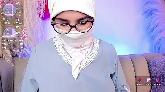 Snapshot of Ayha_khalaf chatting on February 2025 03:35:01 AM Ayha khalaf online show from February 2025 03:35:01 AM