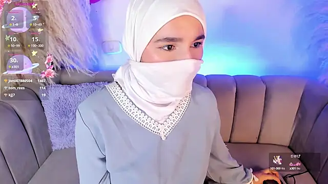 Snapshot of Ayha_khalaf chatting on February 2025 06:39:01 AM Ayha khalaf online show from February 2025 06:39:01 AM