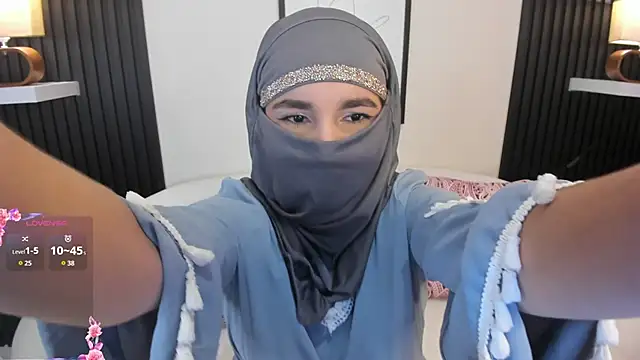 Snapshot of Ayha_khalaf chatting on March 2025 02:59:02 AM Ayha khalaf online show from March 2025 02:59:02 AM