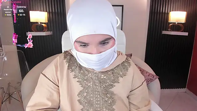 Snapshot of Ayha_khalaf chatting on March 2025 07:04:02 AM Ayha khalaf online show from March 2025 07:04:02 AM