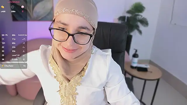 Snapshot of Ayha_khalaf chatting on October 2025 01:11:01 AM Ayha khalaf online show from October 2025 01:11:01 AM