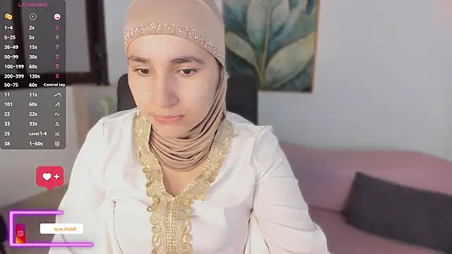 Snapshot of Ayha_khalaf chatting on October 2025 01:03:02 AM Ayha khalaf online show from October 2025 01:03:02 AM