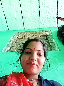 Snapshot of Bhuvi_Bedi chatting on January 2025 08:25:01 AM Bhuvi Bedi online show from January 2025 08:25:01 AM