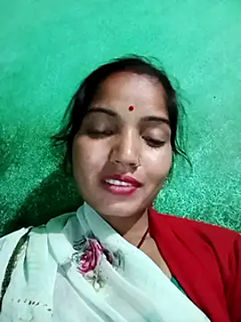 Snapshot of Bhuvi_Bedi chatting on February 2025 02:00:01 PM Bhuvi Bedi online show from February 2025 02:00:01 PM