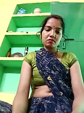 Snapshot of Bhuvi_Bedi chatting on March 2025 08:05:01 AM Bhuvi Bedi online show from March 2025 08:05:01 AM