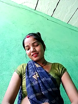 Snapshot of Bhuvi_Bedi chatting on March 2025 05:21:02 AM Bhuvi Bedi online show from March 2025 05:21:02 AM