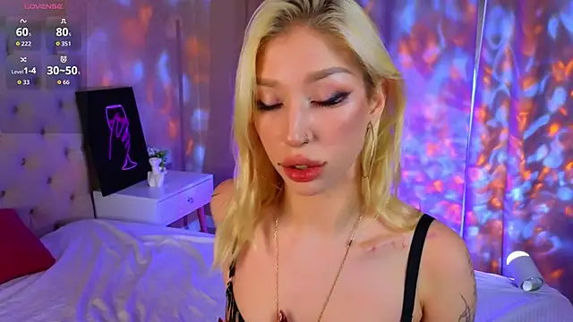 SallyCha online show from November 2025 06:52:01 AM