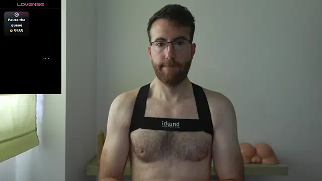 Snapshot of machohiberiko chatting on February 2026 09:02:01 AM machohiberiko online show from February 2026 09:02:01 AM