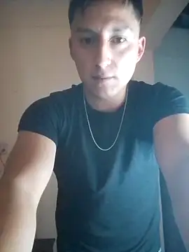 Snapshot of LuisMex1998 chatting on November 2025 07:52:02 AM LuisMex1998 online show from November 2025 07:52:02 AM