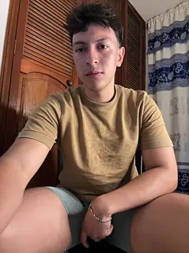 Snapshot of Amon__ashford chatting on February 2025 12:05:02 AM Amon ashford online show from February 2025 12:05:02 AM