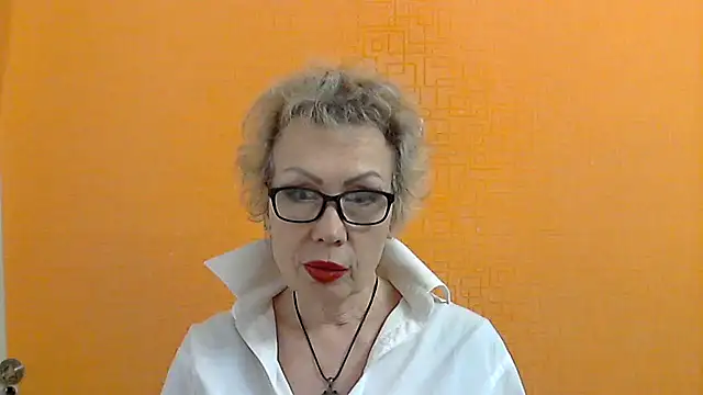 NessyJenixs online show from March 2025 07:27:01 PM