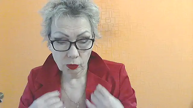 NessyJenixs online show from January 2026 06:52:02 AM