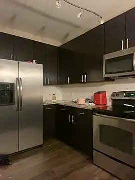 theprettysoles online show from November 2025 02:10:01 AM