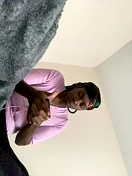 theprettysoles online show from November 2025 09:29:02 PM