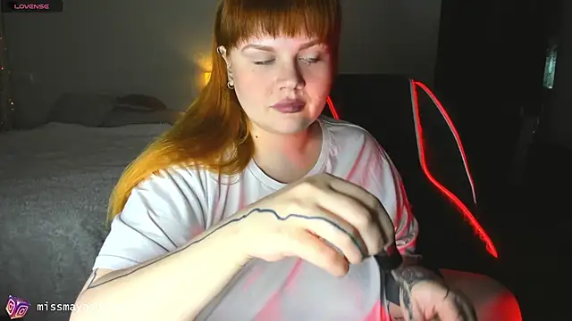 missmayaqueen online show from May 2026 08:03:02 PM