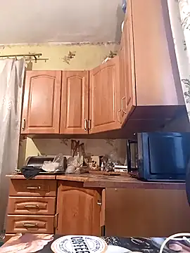 Snapshot of Laura_Kiss chatting on January 2025 05:51:01 AM Laura Kiss online show from January 2025 05:51:01 AM