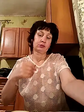 Snapshot of Laura_Kiss chatting on February 2025 04:31:01 PM Laura Kiss online show from February 2025 04:31:01 PM