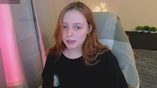 Snapshot of Hanna_melon chatting on February 2025 11:06:02 PM Hanna melon online show from February 2025 11:06:02 PM