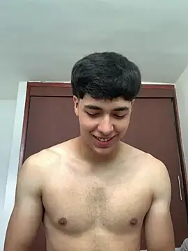 max ryderr online show from January 2025 03:02:01 PM