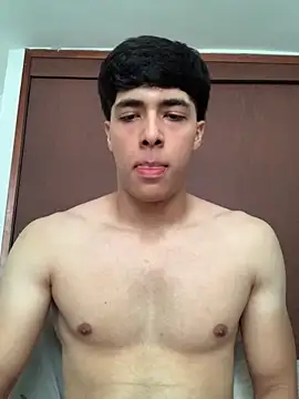 max ryderr online show from January 2025 03:58:01 PM