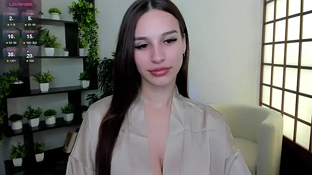 KristineBeauty online show from October 2025 08:14:01 AM