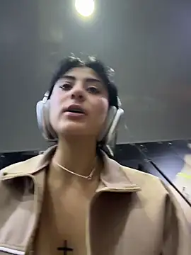 Snapshot of fiorella_paris chatting on March 2026 03:49:02 PM fiorella paris online show from March 2026 03:49:02 PM