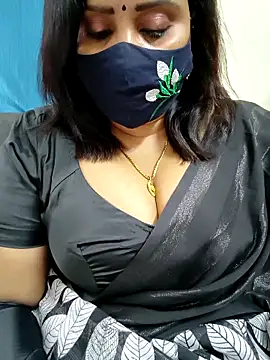 Queenflowerr online show from February 2026 04:05:02 PM